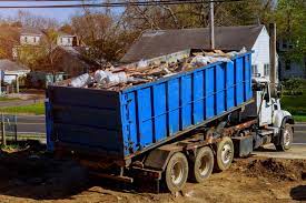 Best Yard Waste Removal  in Utica, MI